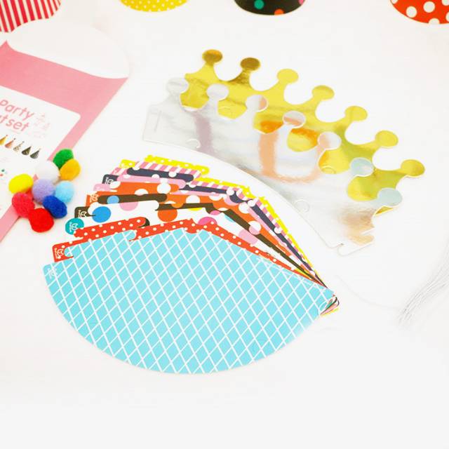 Party Hat Set isi 11 pcs