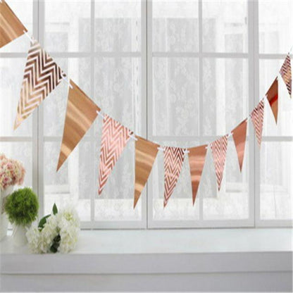 Bunting Flag / Banner Segitiga Metalik Chevron / Zigzag