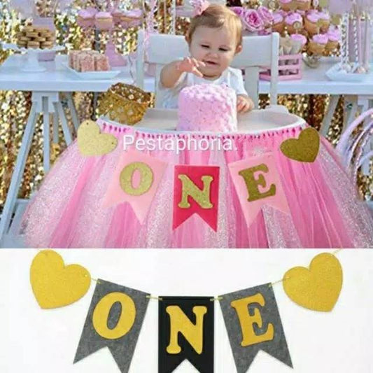 Banner Flannel 1st Birthday One Warna Pink or Black