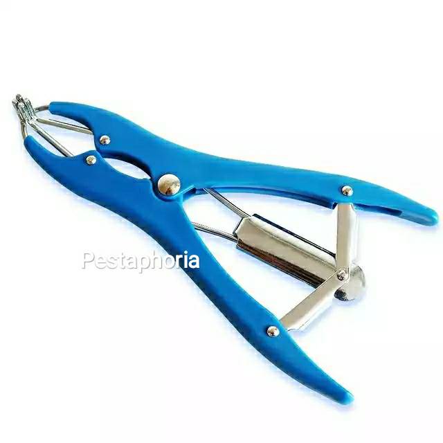 Balloon Pliers Confetti Filling Tool / Alat Bantu Pembuka Leher Balon u/ isi Confetti Balon