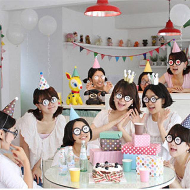 Party Hat Set isi 11 pcs