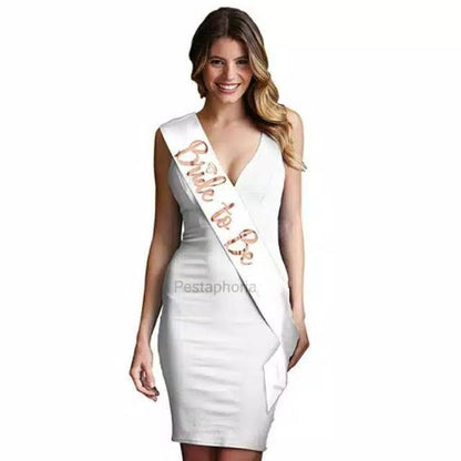 (Tidak Bisa Custom) Selempang / Sash Aksesoris Bridal Shower / Bride To Be Print Gold Metalik