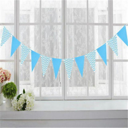 Bunting Flag / Banner Segitiga Metalik Chevron / Zigzag