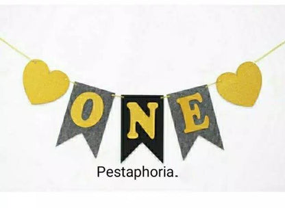 Banner Flannel 1st Birthday One Warna Pink or Black