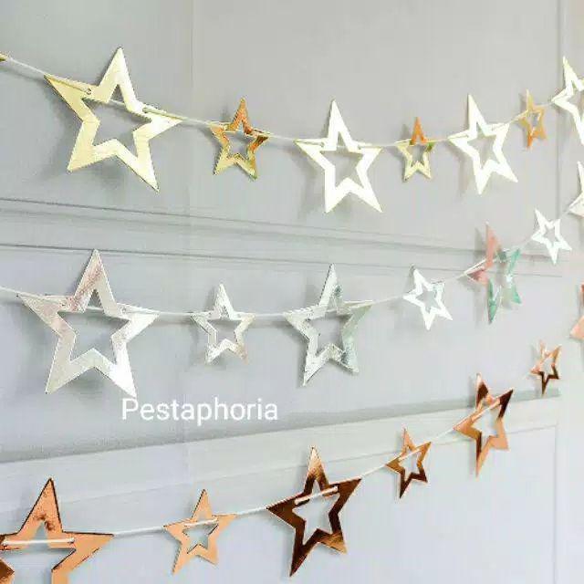 Hollow Star Party Garland Metalik