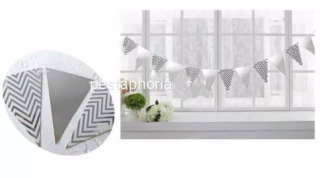 Bunting Flag / Banner Segitiga Metalik Chevron / Zigzag