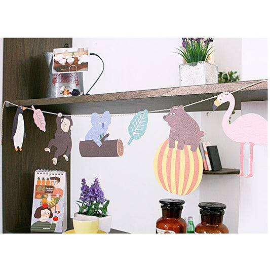 Bunting Banner Motif Hewan  In The Zoo Garland