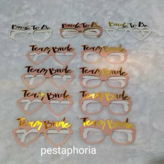 Kacamata Kertas Hot Print u/ Photo Props Bridal Shower Tulisan Bride To Be / Team Bride